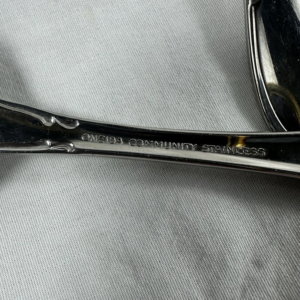 Oneida Chatelaine Set of 7 Serving‎ Pieces Community Stainless